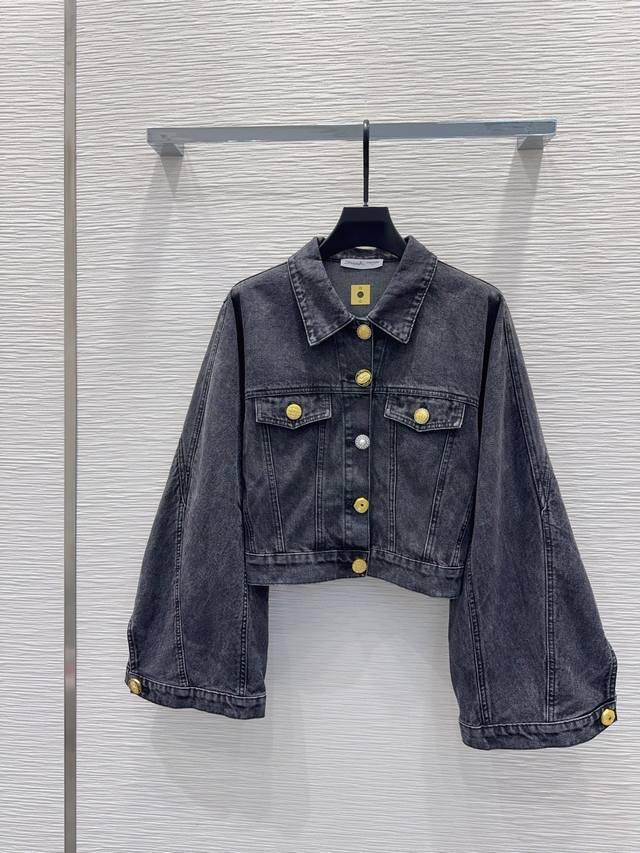 Schiapare*Lli 2025Fw新款 高版出品~超时髦新款丹宁牛仔 酵洗个性色调上身又酷又飒爽 采用定制高品质斜纹棉质水洗牛仔面料，纹理细腻，棉感自然，