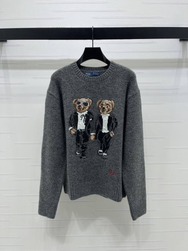 上新原单高端品质 Ralph Lauren pol* 2025秋冬最新系列！泰迪熊套头长袖毛衣！定制进口羊毛材质 柔软舒适 质感十足 胸前刺绣粉色小熊图案 字母