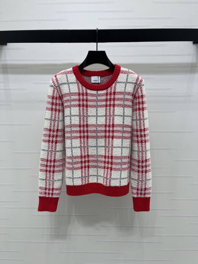 上新原单高端品质 Burberr* 2025秋冬最新系列！格纹撞色套头毛衣！定制进口纱线织造 舒适软糯 穿搭洋气 圆领套头针织长袖 袖口螺纹包边和下摆呼应 通体