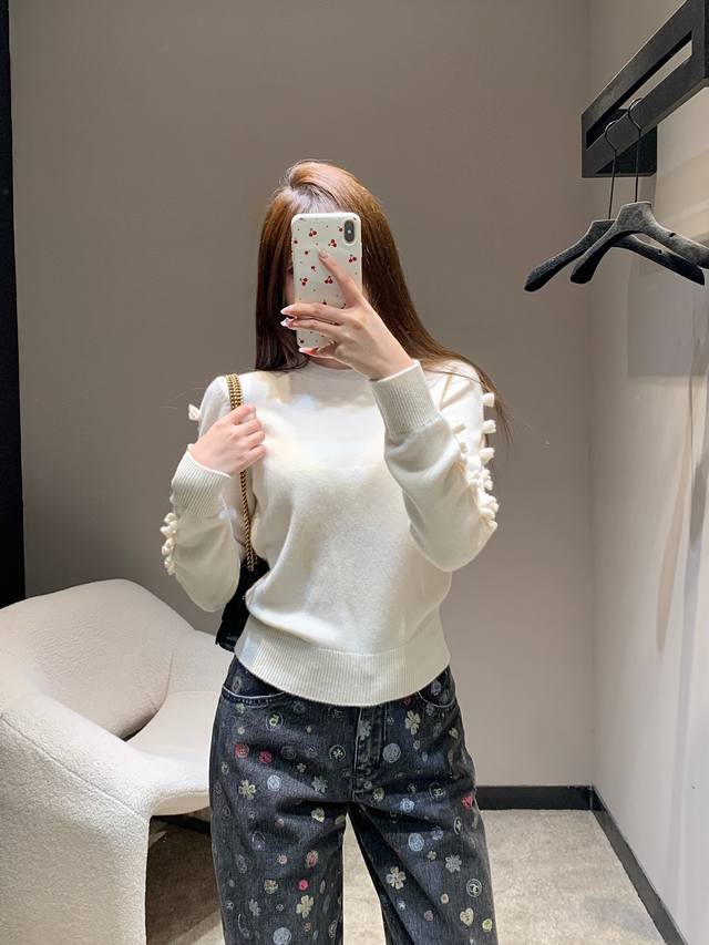 Chane* 25K高级手工坊系列 蝴蝶结镂空长袖羊绒针织毛衣丨独家Yb开发！高版出品！以软糯羊绒织就温柔基底，羊绒纤维细腻亲肤，自带柔光滤镜，上身轻盈暖糯，袖