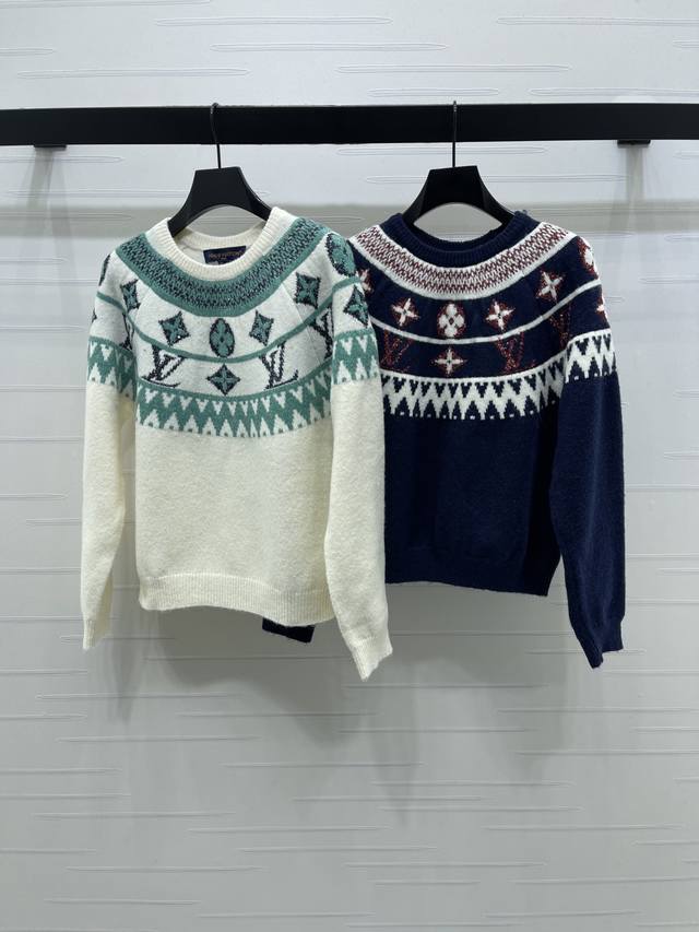 上新原单高端品质Louis Vui*Ton 2025秋冬最新系列！重工撞色钩花圆领套头毛衣！ 定制羊毛混纺纱线材质，质感高级，舒适柔软，圆领长袖毛衣，领口袖口螺