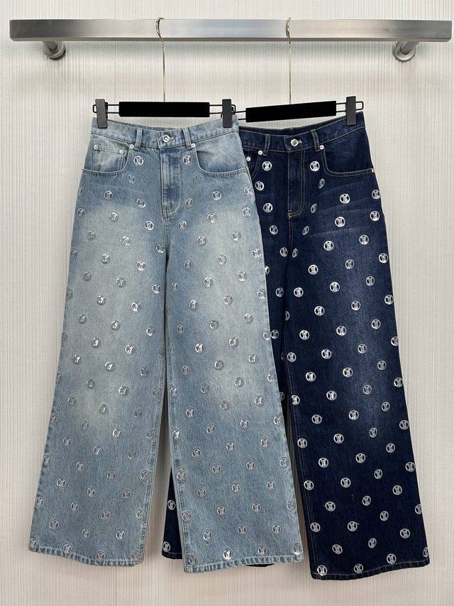 上新啦～驴滑雪系列金币珠片牛仔系列！Monogram刺绣珠片满幅Logo牛仔长裤！经典直筒裤型时髦又高级！重工全定位刺绣不扎人，原版定制酵素复古洗水丹宁牛仔面料