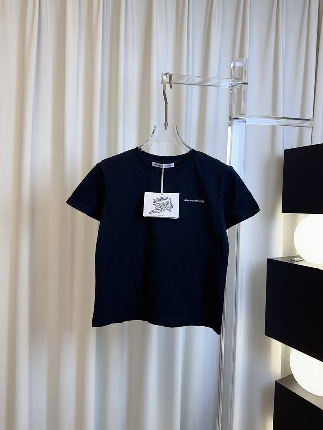 Ale**新款刺绣徽标字母Logot-Shirt 定制纯棉面料 舒适透气 亲肤 小版型 时尚减龄 最高品质 欢迎对比 白色 黑色 Sml