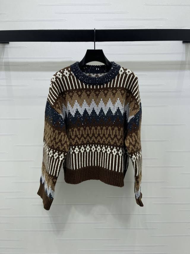 上新原单高端品质Bc 2025秋冬最新系列！圆领针织套头毛衣！定制羊毛针织材质，柔软细腻，质感舒适，圆领套头长袖上衣剪裁，通体螺纹包边弹力裹举报更保暖，通体不重