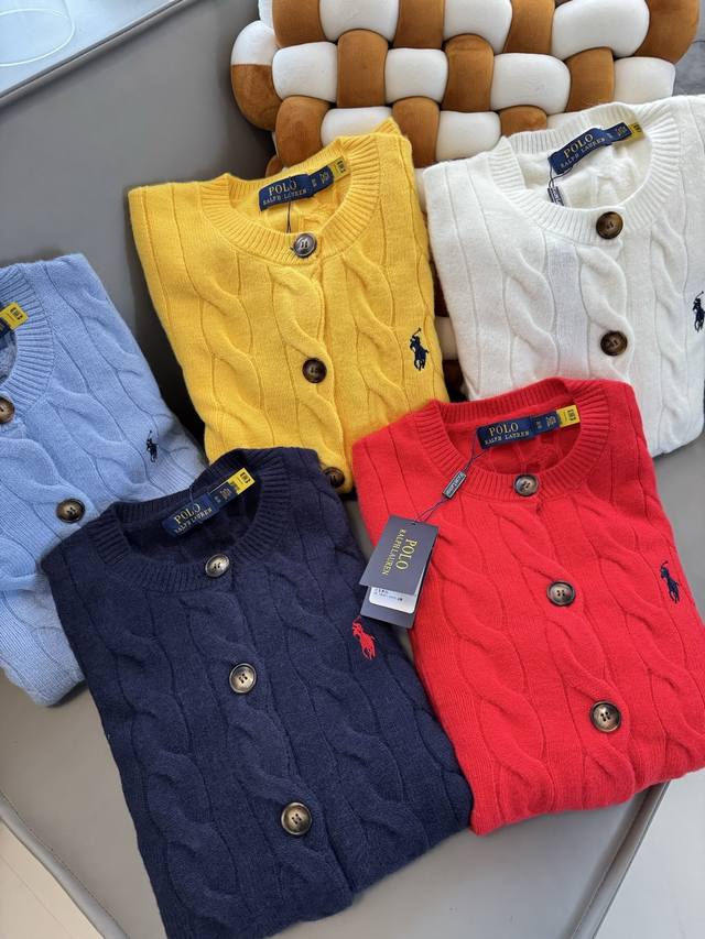 战马绞花编结针织开襟衫 原单品质 可扫码领标 四联洗水麦 正版版型 厚度 原装牛角扣