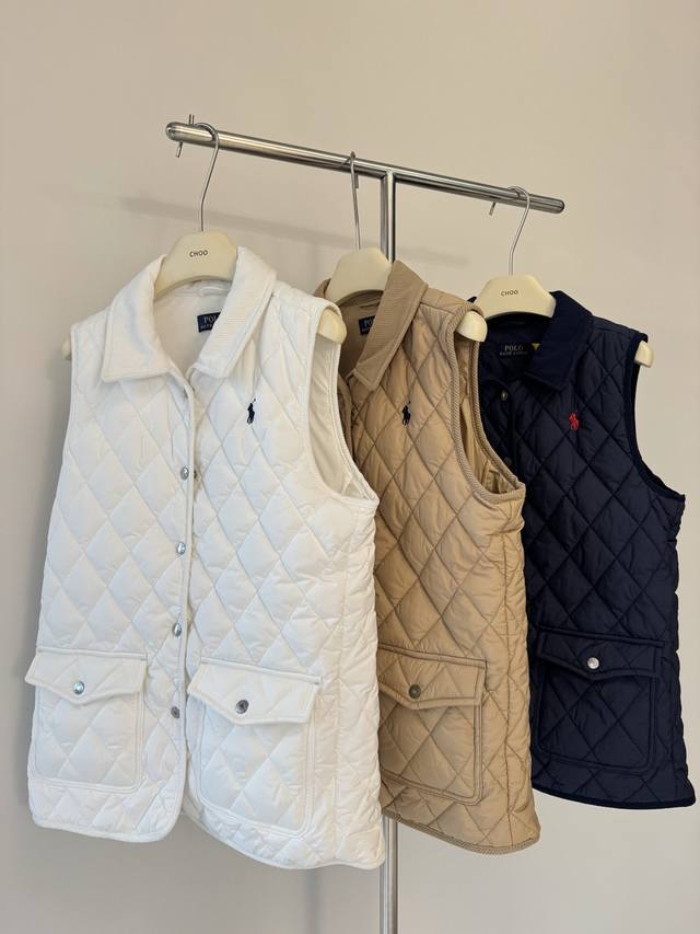 独家首发 代购版本 Ralph Lauren 拉夫劳伦女装 25年早秋绗缝谷仓马甲 白 咖 蓝三色 Sml三码 原单品质 可扫码领标 双联洗水麦 正版版型 厚度