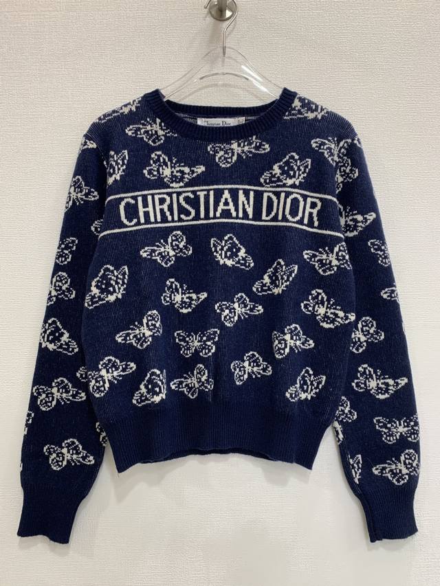 Dio*嵌花蝴蝶 羊毛针织衫 码数：36 38 40 38码:胸围96 衣长55