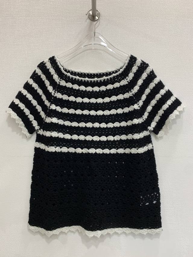 撞色钩花镂空～柔软 纯羊绒短袖针织毛衣 码数：Sml M码:胸围88+ 衣长58