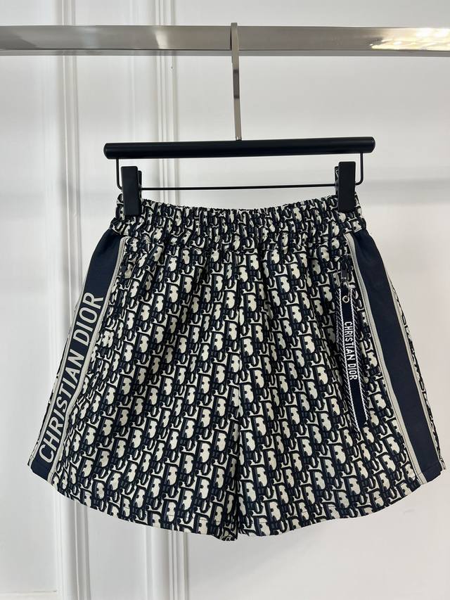 现货充足放心推 高品质 现货供应，Dio* 24Ss必备的老花短裤 “Christian Dio*”标志最正确版本！非常标志性的Obique印花！优雅大方时尚高