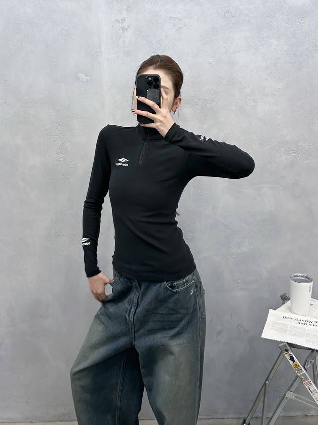 巴黎 ｜ 新款长袖打底，日本进口天丝羊毛混纺保暖面料，全身多处经典刺绣标，休闲时尚，尺码Sml