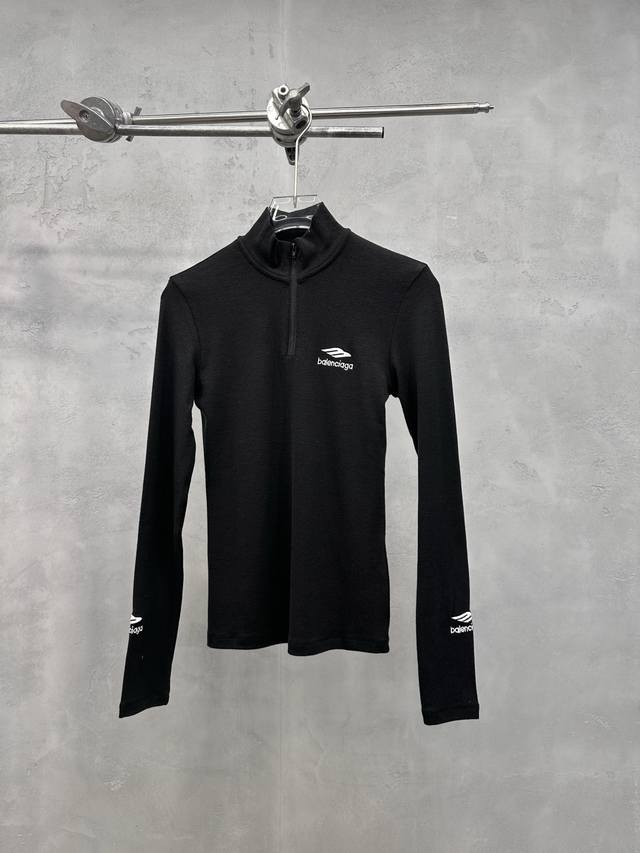 巴黎 ｜ 新款长袖打底，日本进口天丝羊毛混纺保暖面料，全身多处经典刺绣标，休闲时尚，尺码Sml