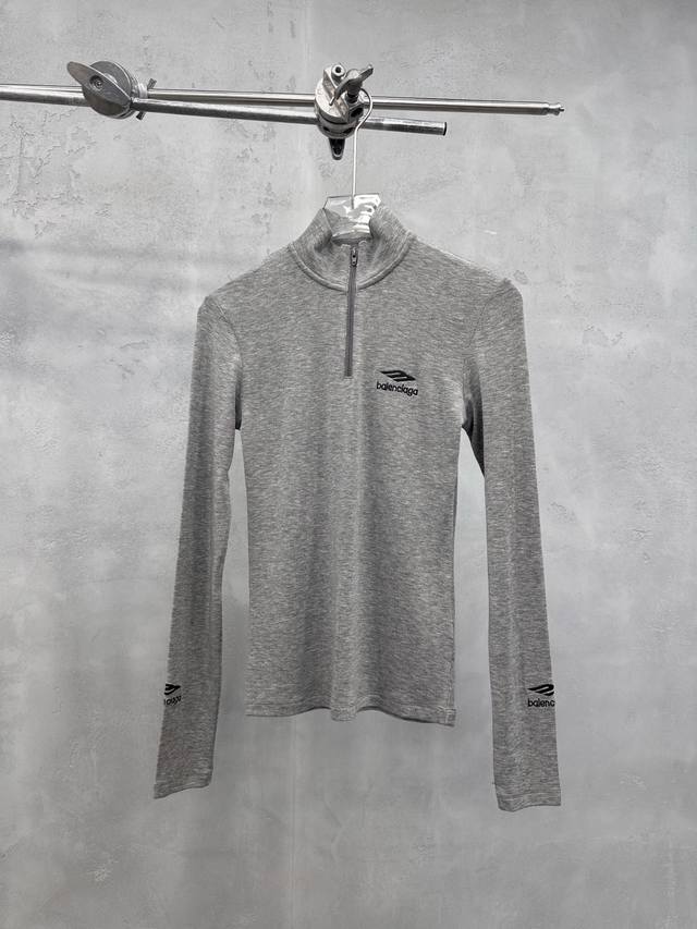 巴黎 ｜ 新款长袖打底，日本进口天丝羊毛混纺保暖面料，全身多处经典刺绣标，休闲时尚，尺码Sml