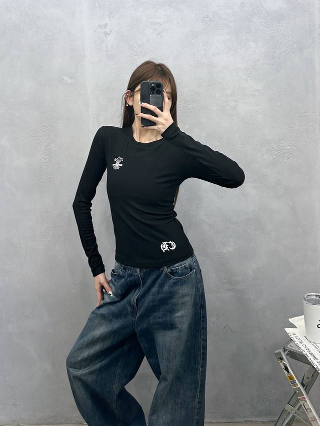 克罗心 ｜ 新款长袖打底，成衣洗水加多处印花工艺，莱赛尔羊毛面料亲肤感超强，尺码Sml