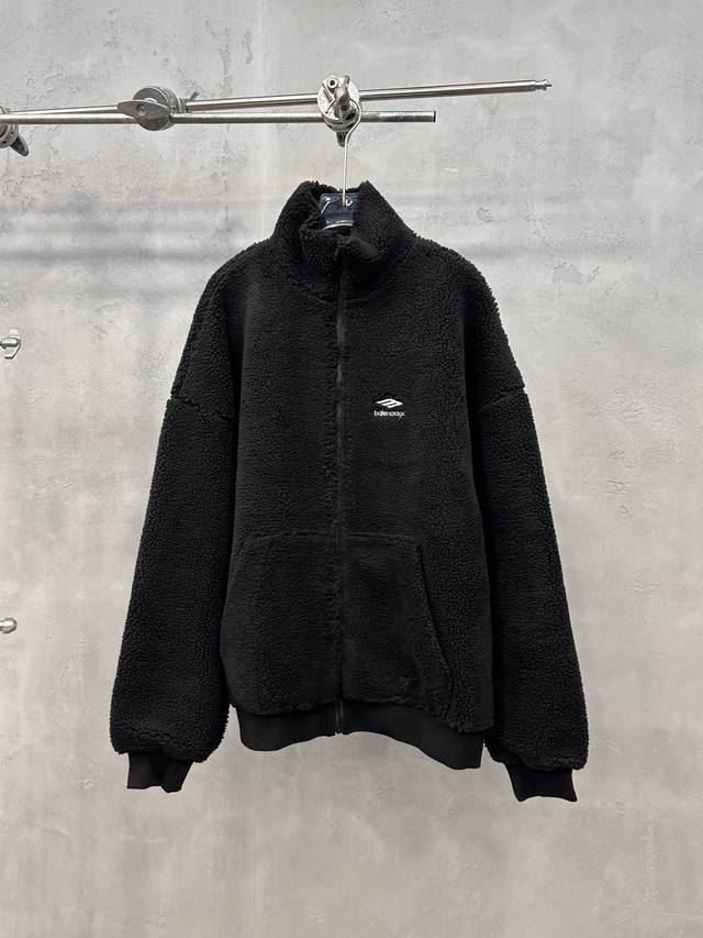 巴黎 ｜ 新款休闲外套，经典刺绣标，加厚保暖摇粒绒面料，时尚休闲，男女同款，尺码Sml