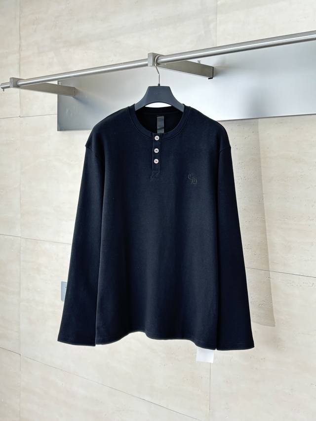 Chrome Heart* 克罗心Ch 梵文亨利领华夫格卫衣 面料采用洗前350克全棉华夫格双层材质 刺绣采用日本进口田岛绣花机 银扣采用古铜真银 用料已经达到