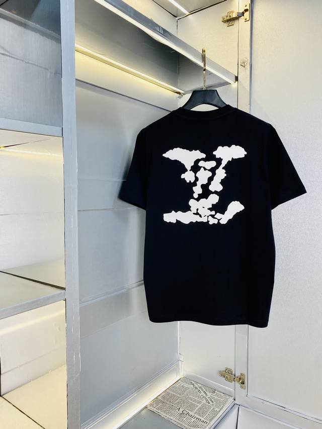 穿240斤 胖子福音 情侣装路易威登Lv 原单品质 2025最新款 男装短袖T恤 精选专柜订制顶级丝光棉进口面料 所有细节做工完美1比1复刻 还原正品百分百 原