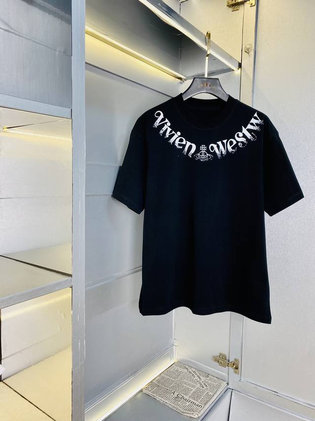 穿240斤 胖子福音 情侣装西太后Vivienne维维安 原单品质 2025最新款 男装短袖T恤 精选专柜订制顶级丝光棉进口面料 所有细节做工完美1比1复刻 还