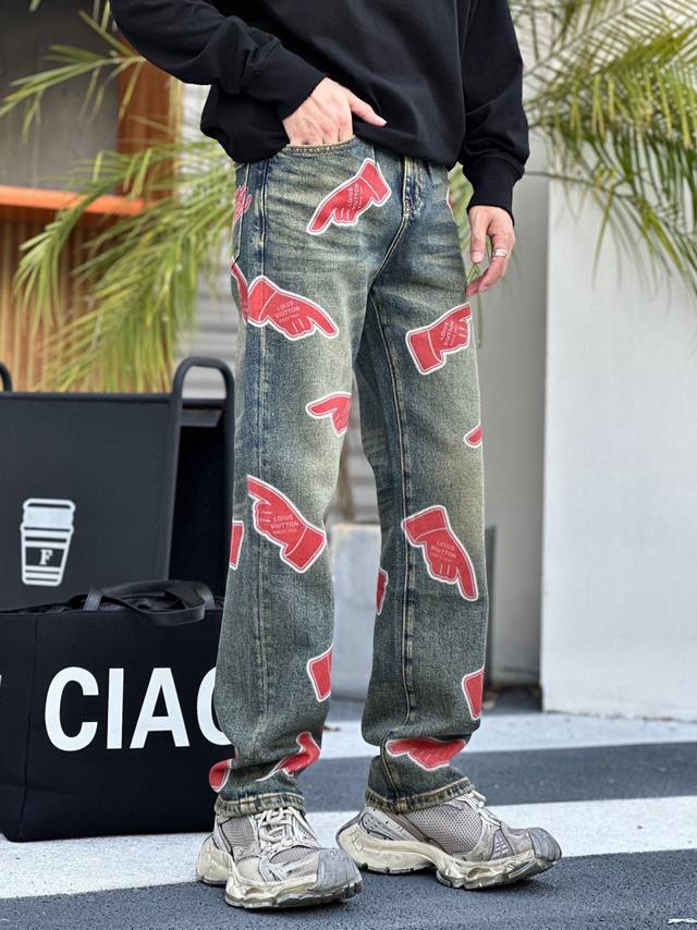 形象款最新原单直筒裤，超级定制，重工工艺，版型超赞喜欢赶紧下单，尺码：32.33.34