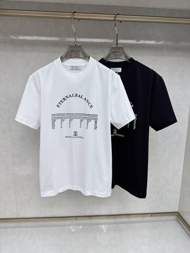 Bc 2025早春新款男女同款短袖T恤，！定制专属纯棉面料，定制原版工艺螺纹，胸前重工字母Logo工艺设计！简约大方，从容百搭，档次极高，完美融入时尚还有风情感