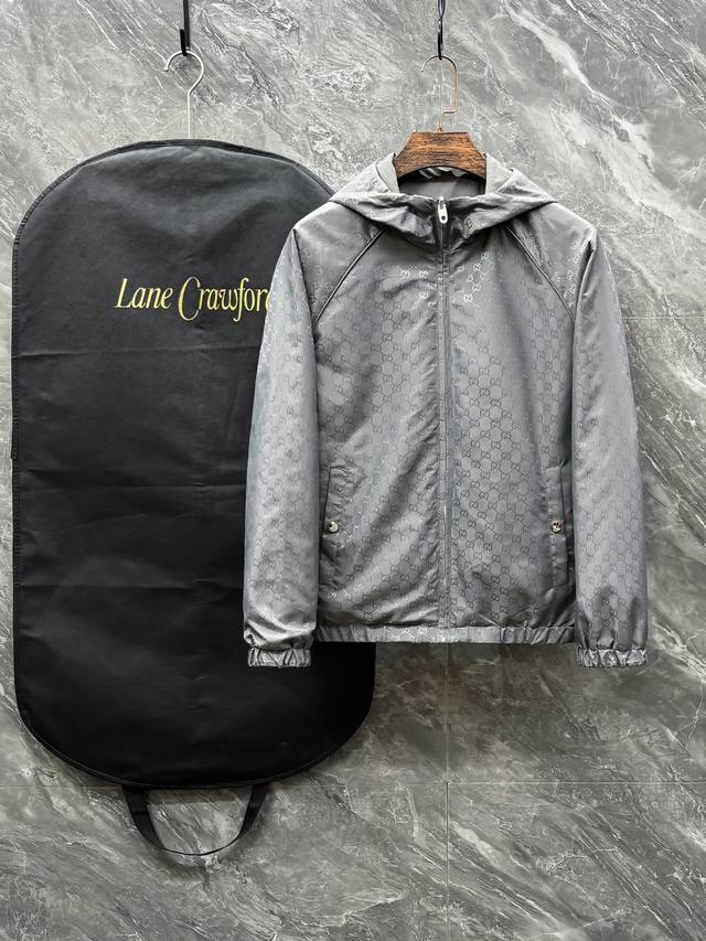 C-44 2025秋款新款双面穿夹克 原版1:1订制五金配件全进口原版定制 欢迎专柜对比 超柔软 超级重工 面料做工杠杠的版型完美 注意面料超舒服 独家款 非市