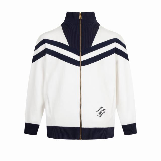 独家供应 1V 24Ss 条纹撞色立领拉链针织外套 白色 原21,700购入，采用进口棉质纱线织造，对色定染弹性纤维毛料由7S粗针织片打造，材质引用原版弹性粘胶