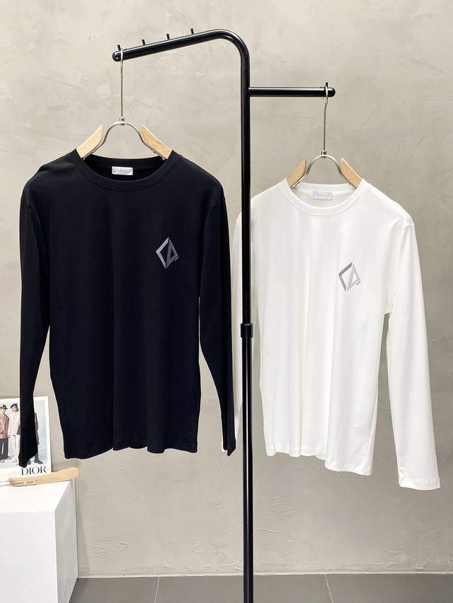 Dior迪奥独家专供新款原单男士休闲长袖 高端定制 高端版本 时尚百搭爆款进口面料 手感超柔软细腻 穿着亲肤舒适 高端精品 代工厂p精细做工 上身非常赞 男士必