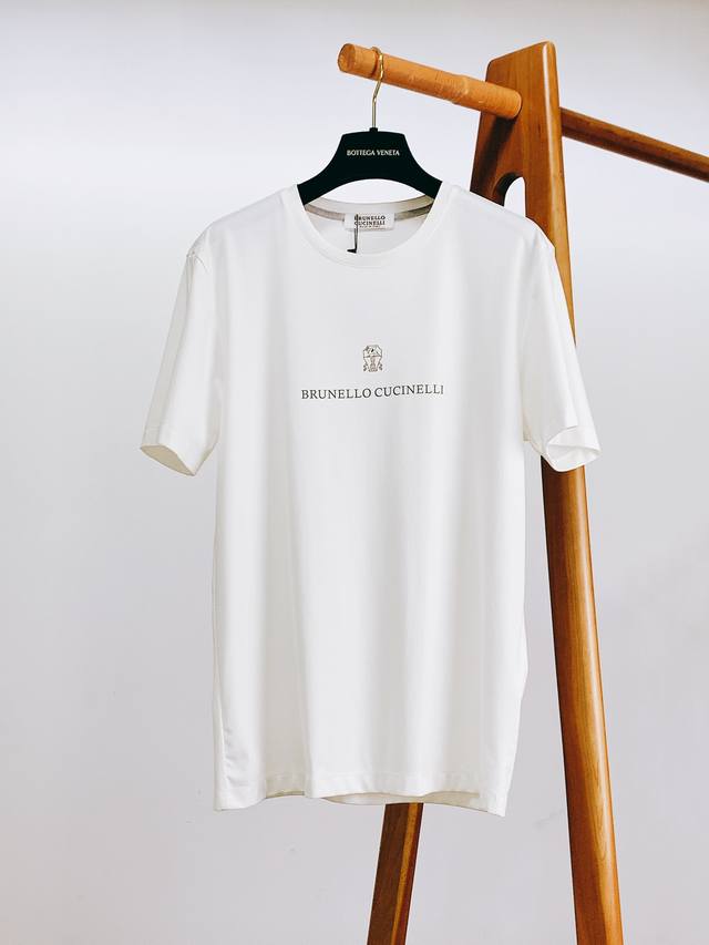 Brunello Cucinelli 布鲁奈罗.库奇内利 2025Ss春夏新品 Bc极简精粹高级圆领T恤，品质控推荐入手 接触Bc必定是精品才会推荐.有着”山羊