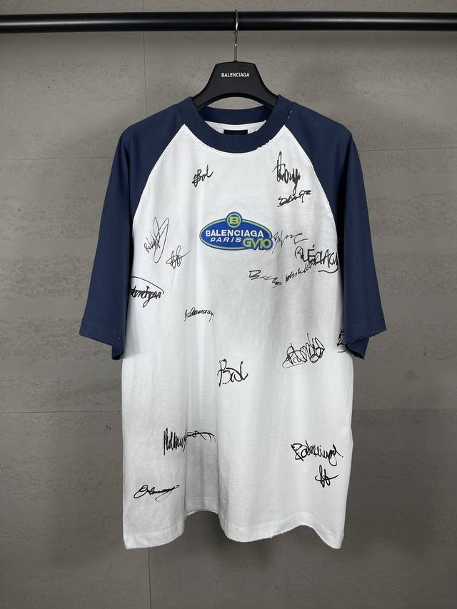 实拍图 顶级版本.官网品质 Balenci*Ga 巴黎#2025新款 插肩袖拼色签名印花刺绣Logo洗水做旧手绘涂鸦新款短袖T恤。#2025砖柜同步 超重工艺。