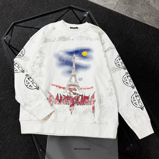 Balenciaga 巴黎世家 25款高版本圆领卫衣，落肩宽松版型，全棉面料克重380克 不变形 不缩水 三标齐全 男女同款 工艺：进口康丽机数码直喷印花工艺，