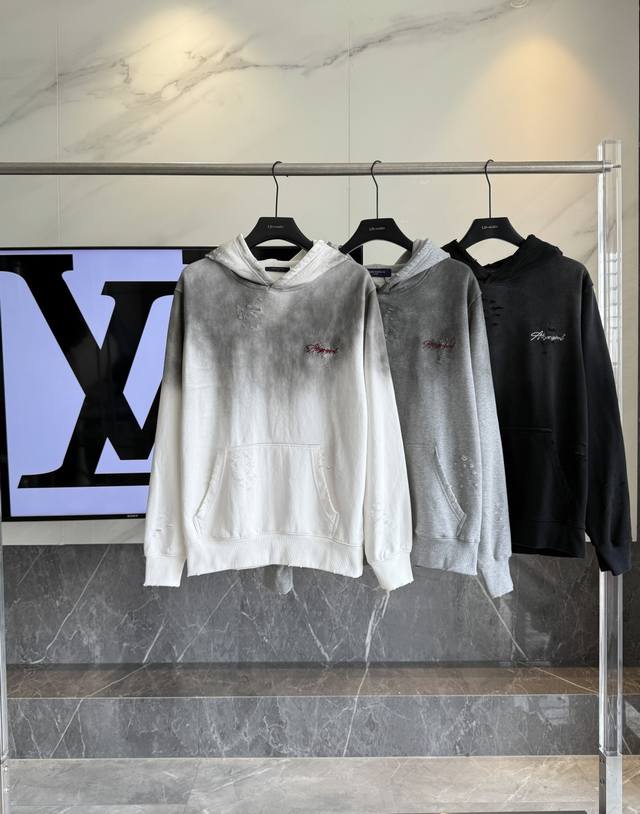 秋冬路易威登 Lv 刺绣字母Logo绣花戴帽卫衣 非市场印花底版本420克高克重版本男女同款 颜色：黑灰白 尺码：S M L Xl