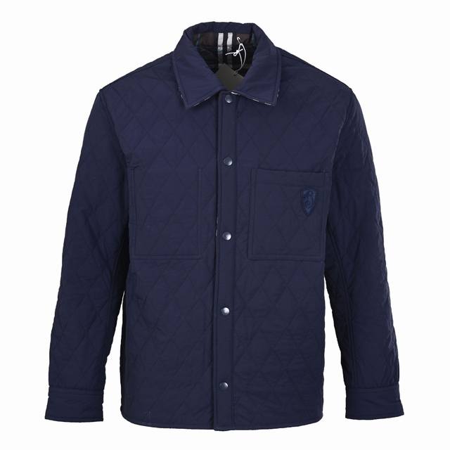 高版本 Burberry巴宝莉Bbr 盾牌刺绣双面格子棉服 原版12 购入，面布采用进口亮面40D涤纶聚酯纤维布料，面料具有一定的防水防雪功能，水洗后特别柔软、