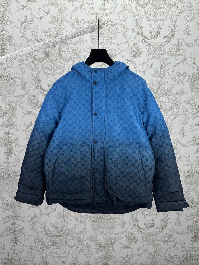 G家 25Ss新款Altitude滑雪系列 渐变连帽长袖棉服 男款 高版本 码数：S.M.L.Xl.