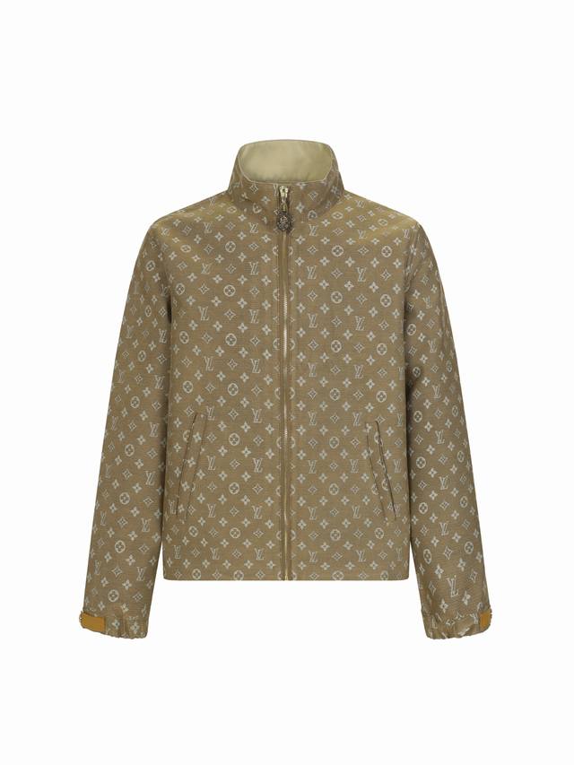 LV 路易 Fw25 Grace Coddington联名款满印拉链夹克外套 采用混纺材质，通过面里复合工艺塑造出挺括质感 兼具人棉的亲肤透气与涤纶的抗皱易打理
