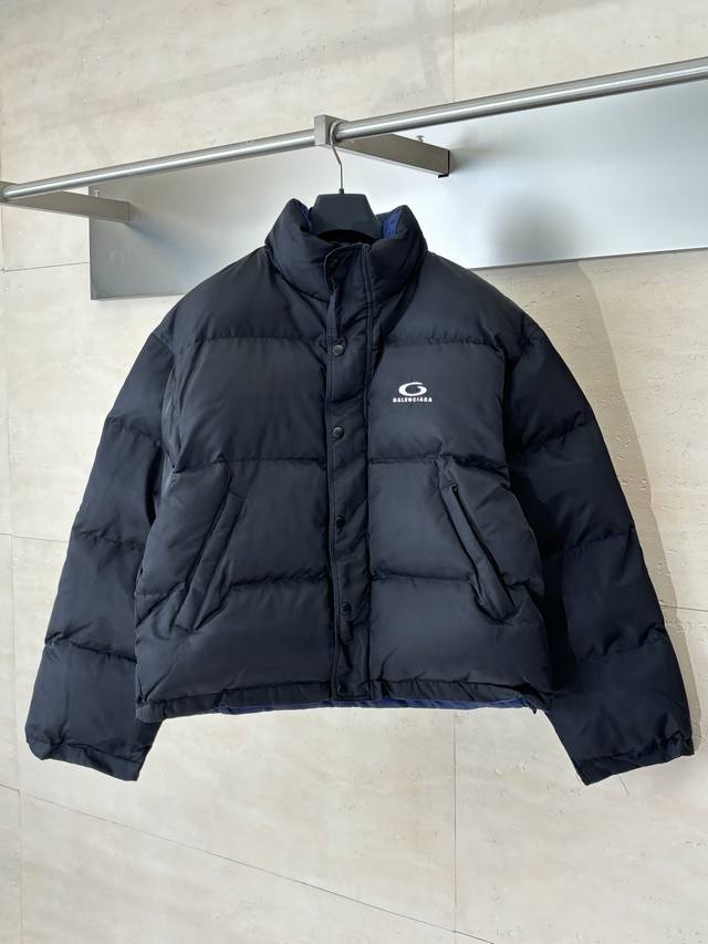Balenciaga* 巴黎 25秋冬别针刺绣双面棉服 一衣二穿、秋冬新款满立体茧型面包，简单百搭双Logo刺绣双面拉链连帽羽绒填充, 正反最新Loop Spo