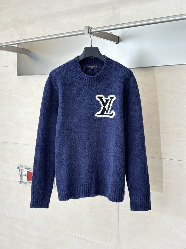 LV 路易 Ss26早春新款 嵌花镜像大Logo圆领套头针织毛衣 Size：S M L Xl