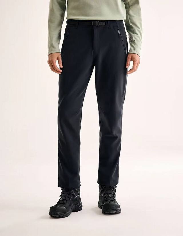 8130 凯乐石Kailas T11Gtx防风加绒保暖透气户外运动徒步通勤 软壳裤 男女同款，山野徒步，城市通勤，都能从容应对。 专业防护的核心，源自外层Win