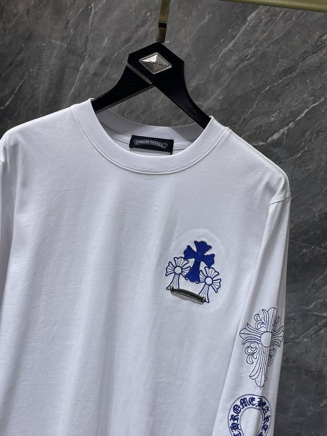 8695# 上新 Chrome Hearts长T系列 专柜同步发售面料全面升级！！ 克罗梵文字母蓝色十字架手臂马蹄刺绣长袖T 复刻版本1比1高克重原版面料 推荐