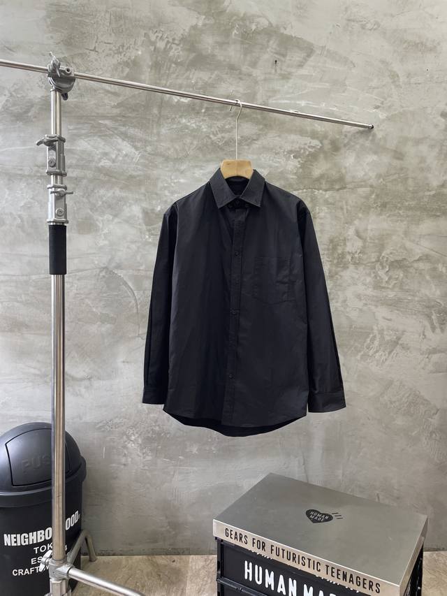 款号#S605 巴黎世家 Balenciaga Blcg 25Ss 红色美纹纸胶带印花长袖衬衫 正确版本 随意对比 80支平纹进口澳棉高密府绸面料 印花采用以色