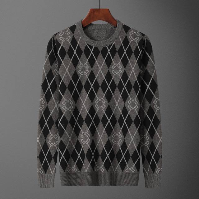 款号：A642# 2025年秋冬新款圆领套头毛衣 官网同步 ， 款式 时尚 高端 大气，舒适保暖， 码数：M-3Xl 颜色：灰色
