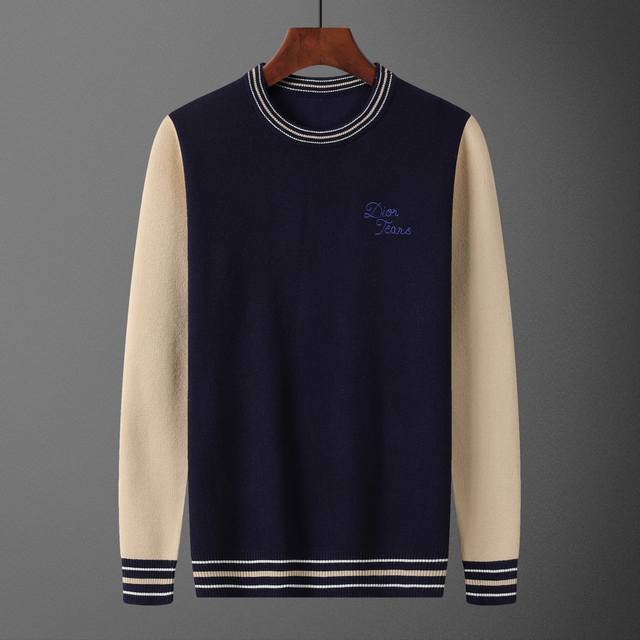 款号：A678# 2025年秋冬新款圆领套头毛衣 官网同步 ， 款式 时尚 高端 大气，舒适保暖， 码数：M-3Xl 颜色：宝蓝色