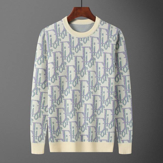 款号：A676# 2025年秋冬新款圆领套头毛衣 官网同步 ， 款式 时尚 高端 大气，舒适保暖， 码数：M-3Xl 颜色：米色