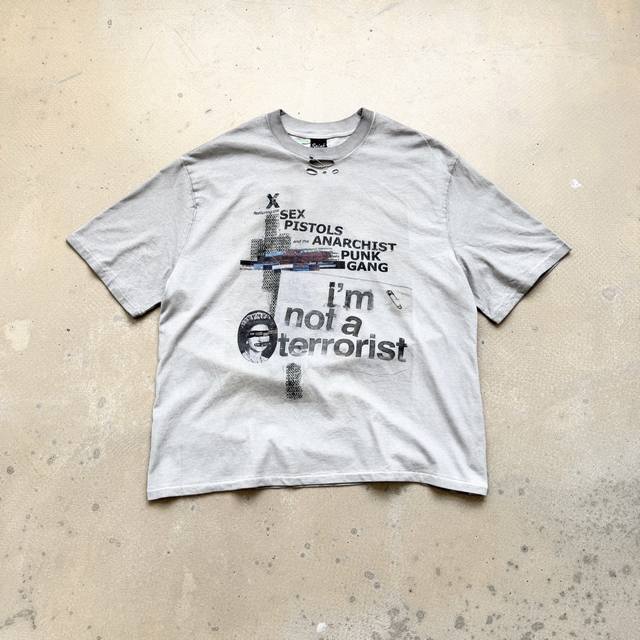 Cts-119款 Saint X Sex pistols “ 别针朋克 ” 限定 刀割破坏领口重磅洗水短袖 天地针单缝线+成衣特殊酵磨炒色洗水工艺+白墨直喷印花
