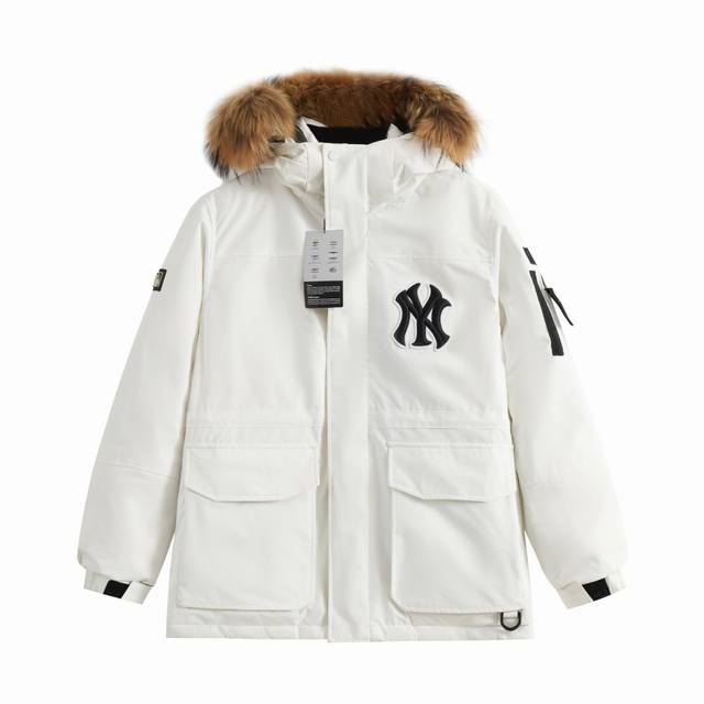 L版 Mlb纽约洋基队 21Fw系列 徽标连帽工装大毛领羽绒服 产品配色： 黑色 纯白 藏青 牛油果绿 产品尺码：Xs S M L Xl Xxl 尺码偏小 产品