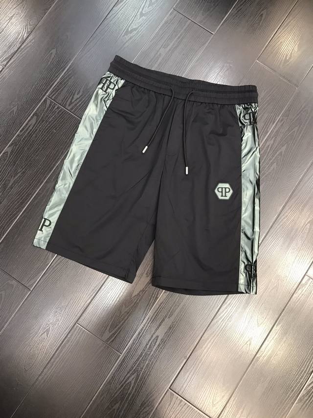 pp2680夏季新款速干面料短裤 帅气型男 欧范十足 海边旅行 它绝对是你的首选 非常特色的夏日短裤 尺码：M-3Xl