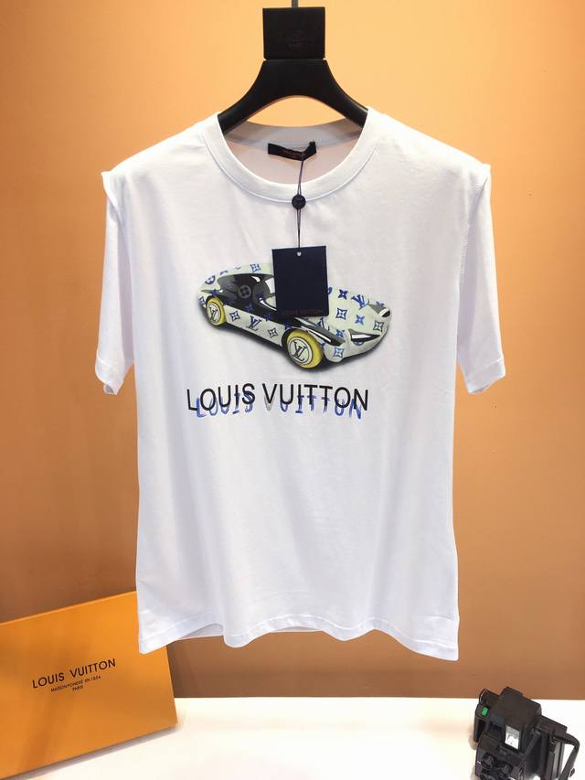 Louisvuitton 路易威登， Ss春夏最新走秀款，官网专柜同步有售，原单狠货，原版1：1订制，进口120支欧棉面料，采用顶级印花工艺，最新元素图案字母印