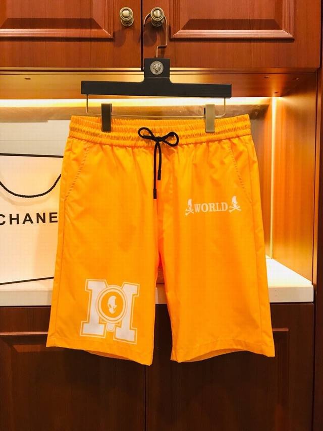 特价 Mmj 夏季新款沙滩裤 采用进口定制面料 透气 轻薄 光滑手感 超清晰印刷制作 腰部定制螺纹设计 腰围可伸缩大小 男女同款 M-3Xl 可穿 斤左右