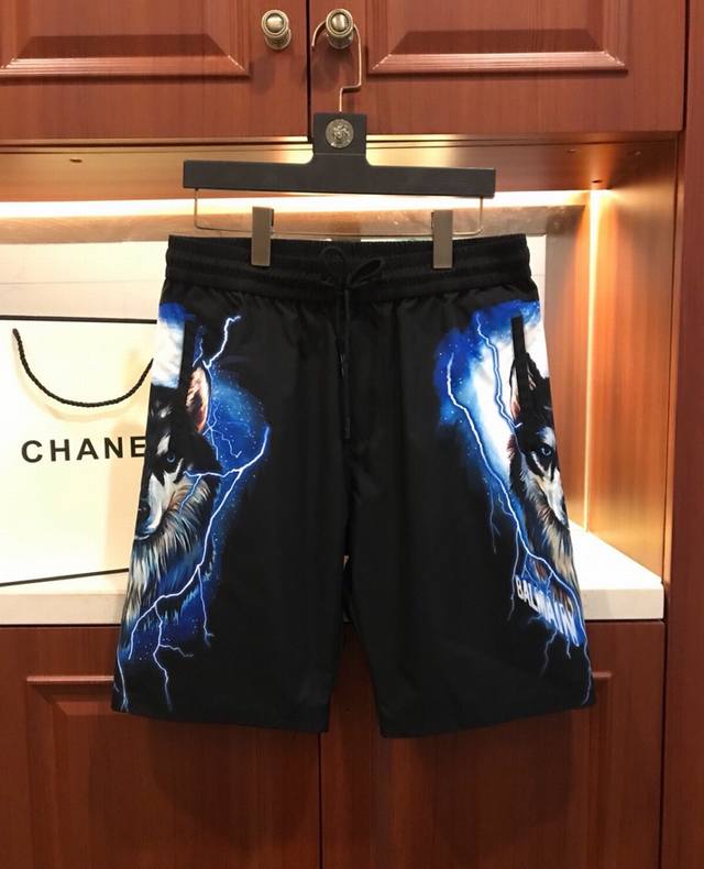 特价 Givenchy 纪梵希 夏季新款沙滩裤 采用进口定制面料 透气 轻薄 光滑手感 超清晰3D数码印刷制作 腰部定制螺纹设计 腰围可伸缩大小 M-3Xl 可