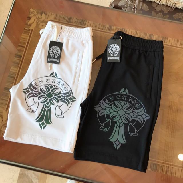 真心推荐！顶级品质！ 克心 面料：精品双丝光棉！短裤！ 夏季新款！ 实物拍摄顶级好货！简约大气！ 176 高 145斤穿L M-Xxl，最新顶尖官网原单 手感细