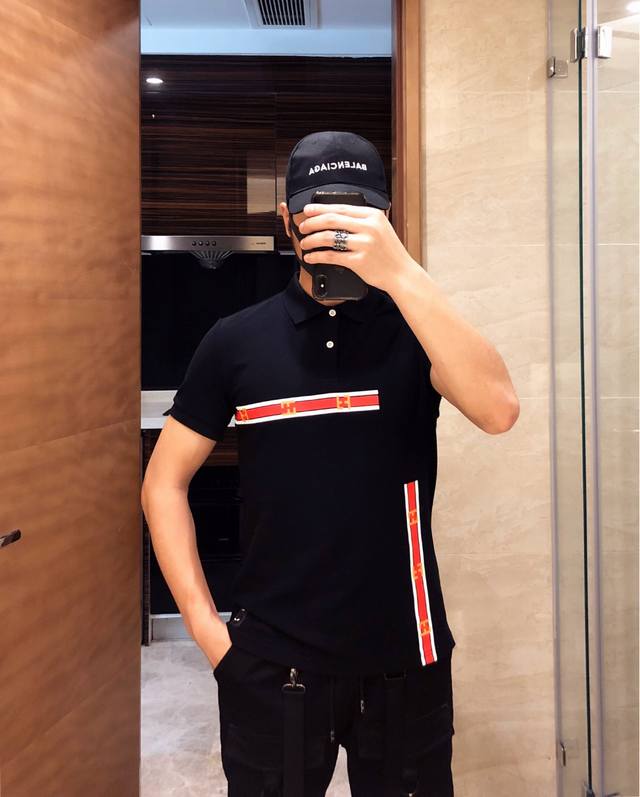 Fendi 芬迪原单版本 polo衫短袖，小Logo印花， 最新发售爆款短袖进口珠地棉面料，遵循原版开发版型一致码数:M-3Xl