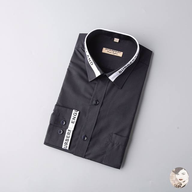 巴宝莉 年春季新款男士原单长袖衬衫香港洋行货高端级泰国产领尖扣衣领印花超经典的一款单品，极具元素风格化。顶级客供意大利订织府绸面料，肌理纹路非常细腻，光泽度与质